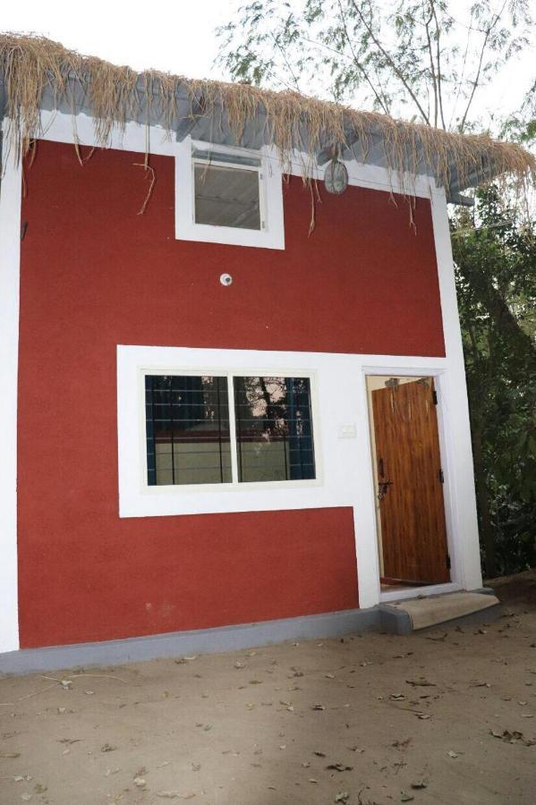 Kaikane Homestay มาดิเครี ภายนอก รูปภาพ