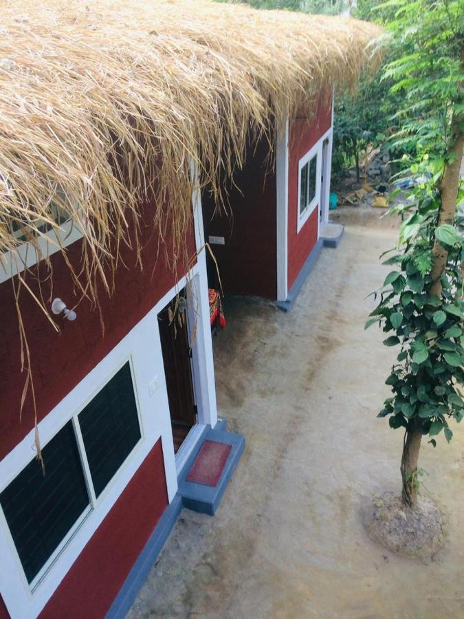 Kaikane Homestay มาดิเครี ภายนอก รูปภาพ
